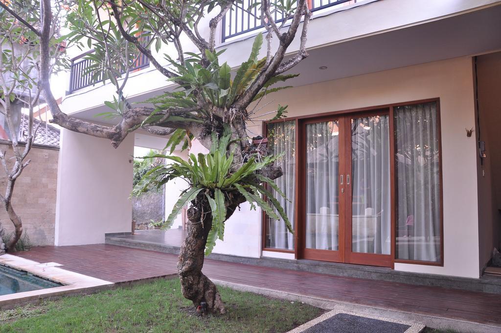 Ngetis * Sanur